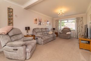 Ninehams Close
